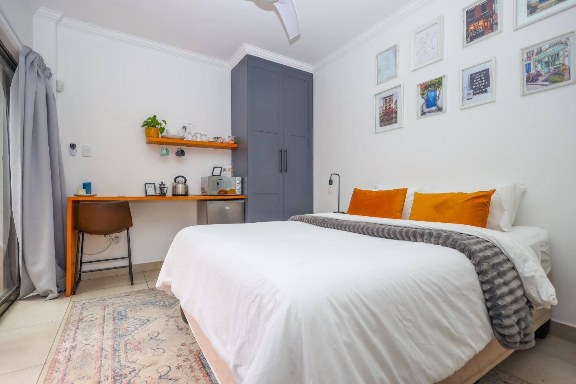 The Blue Door B&B 东伦敦 外观 照片